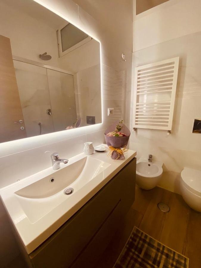 Large Garden Apartment Рим Екстериор снимка